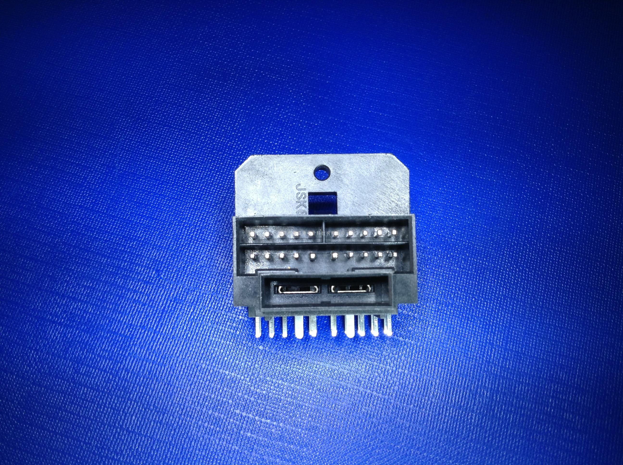 20P大电流弯针座-A