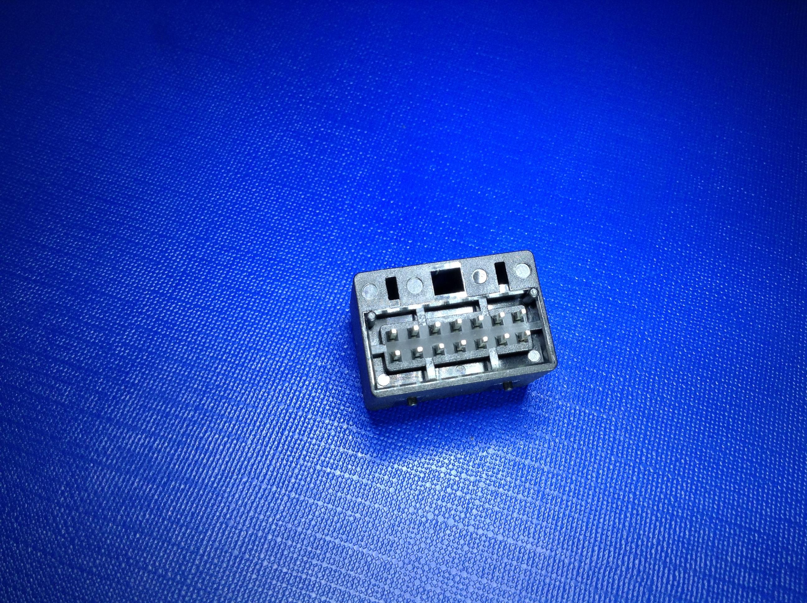 ZH-14P直针座(L插件）:3...