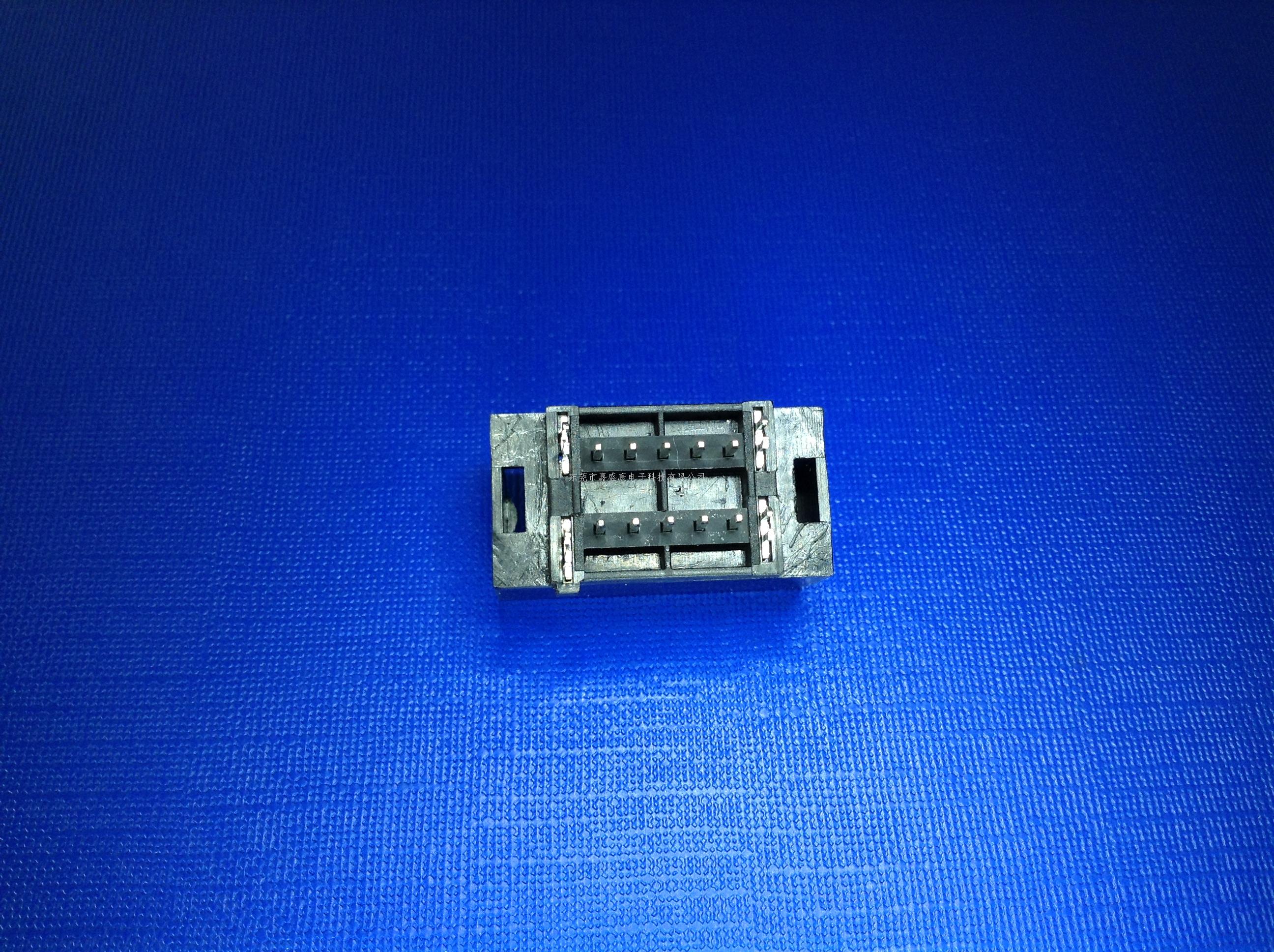 奥迪10P直针座（黑）:33-1...