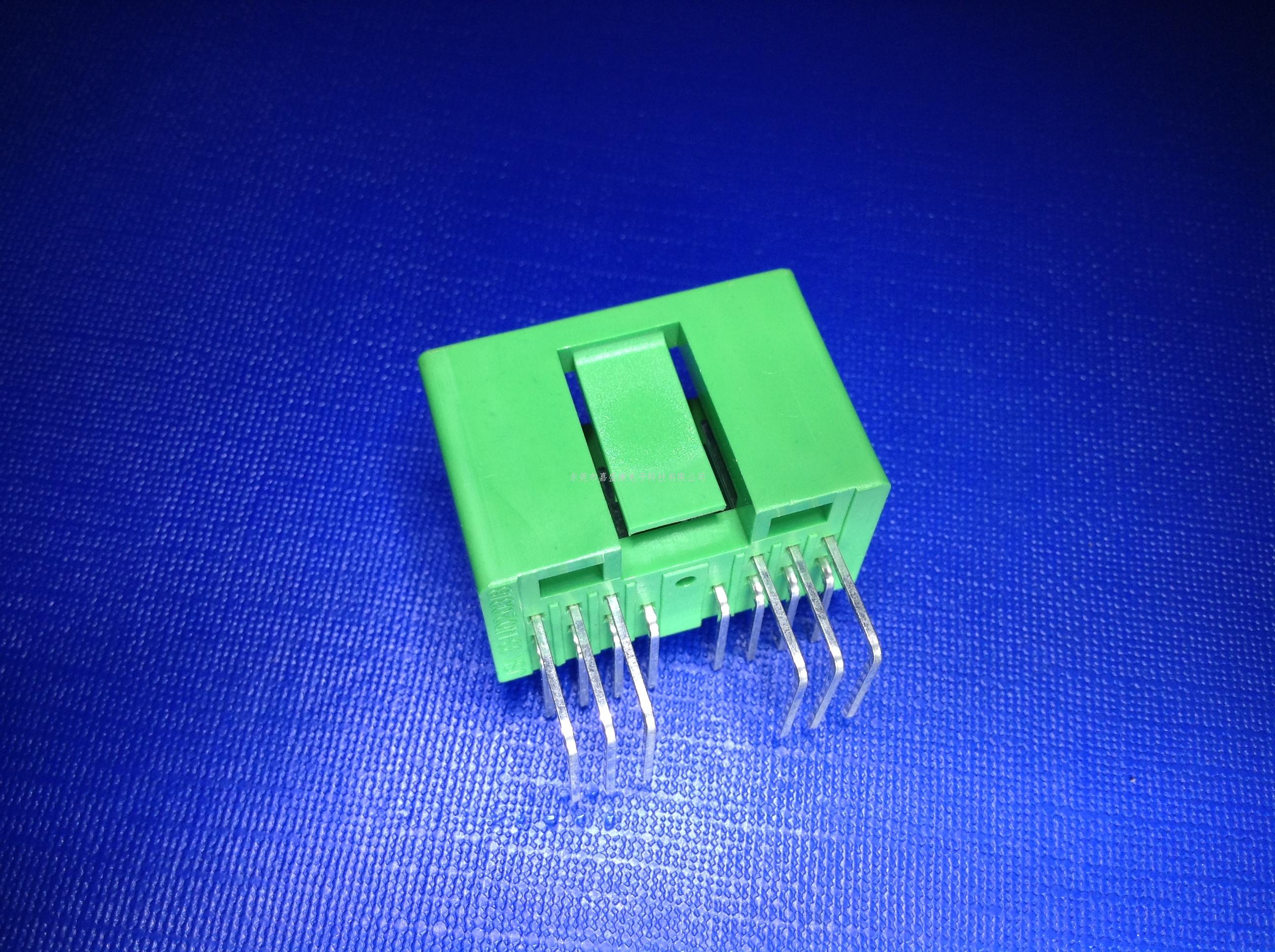 比亚迪14P弯针座：33-140...