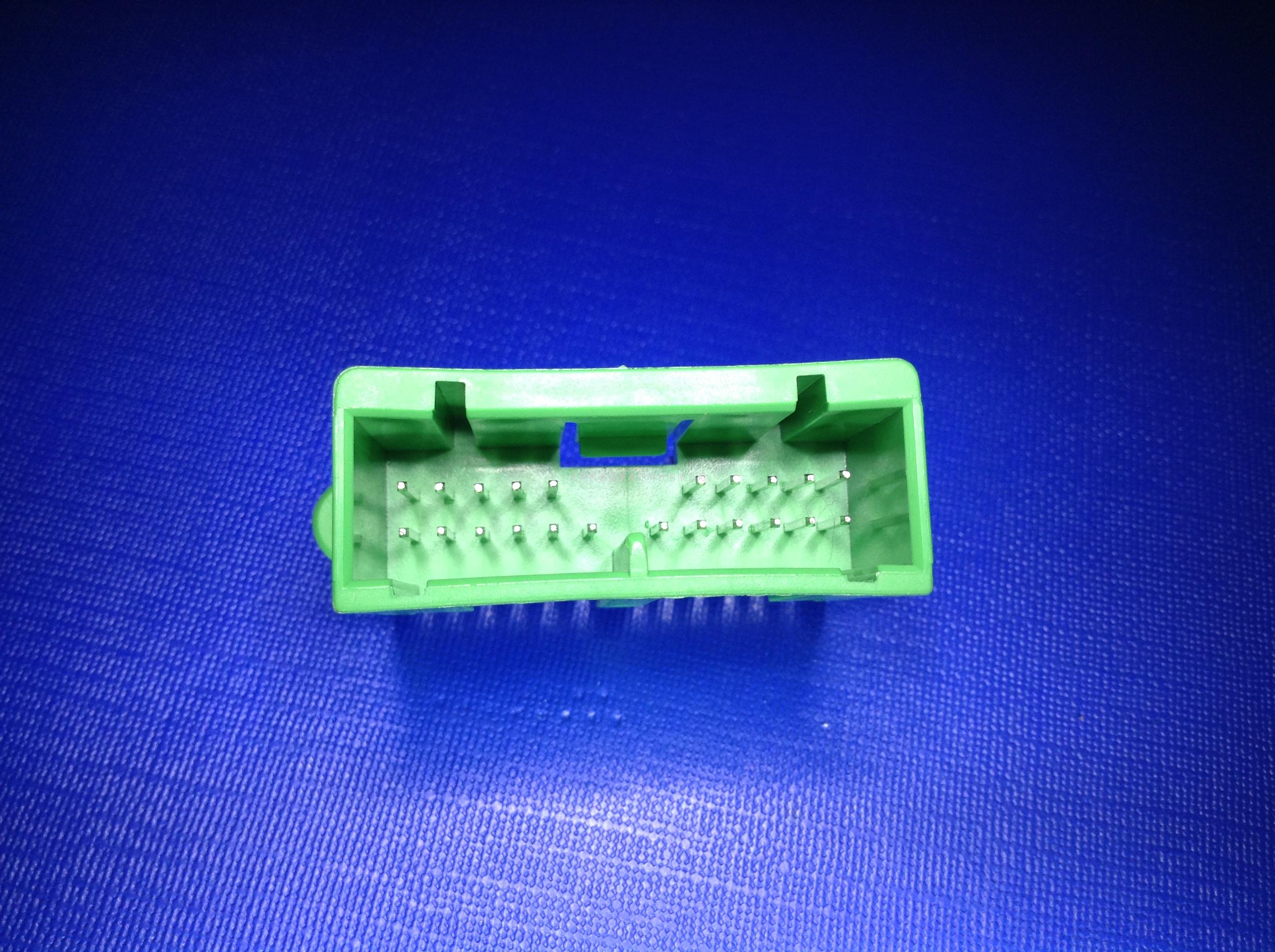 比亚迪22P弯针座:33-140...