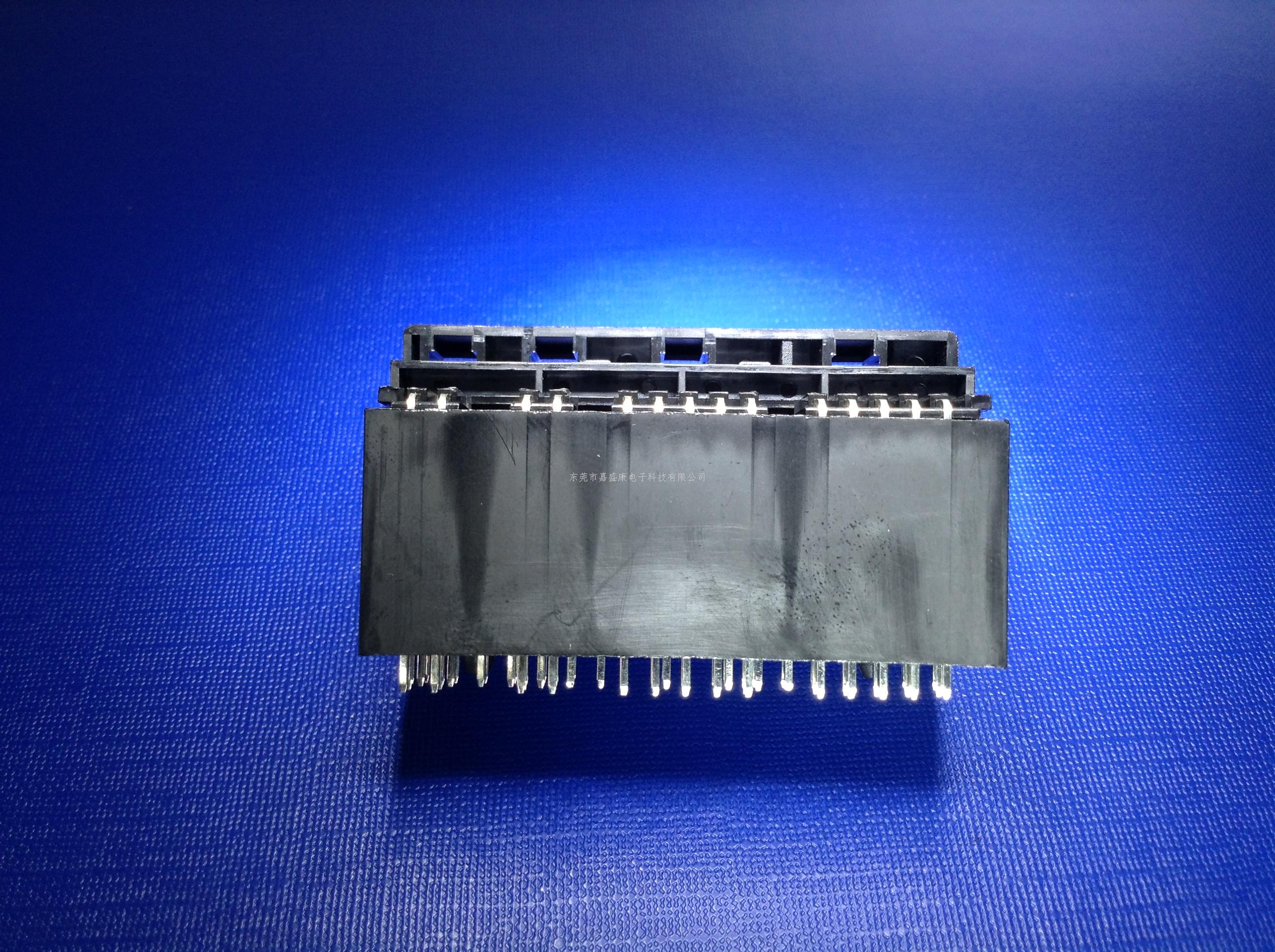 标志58P弯针座：33-1402...