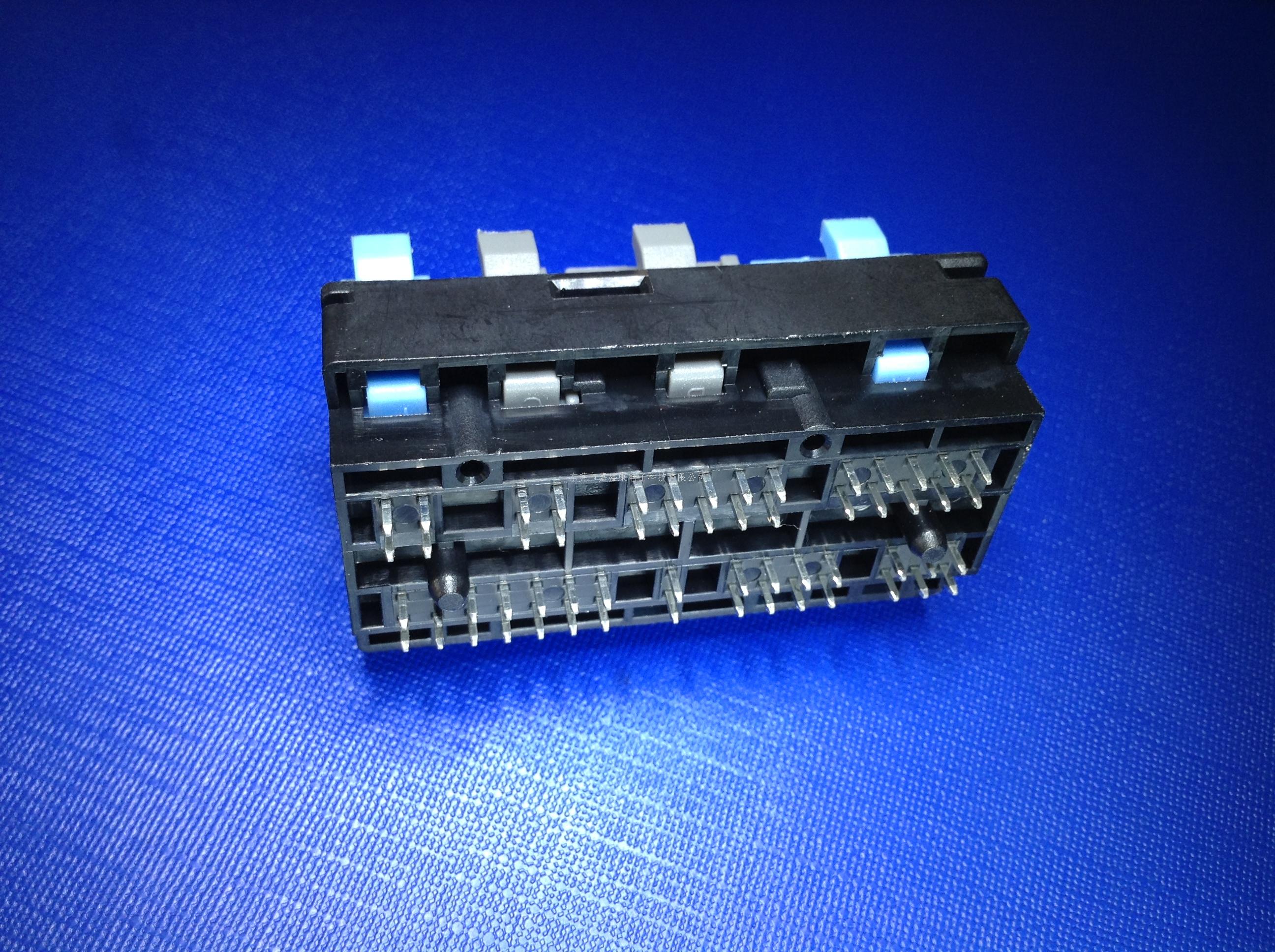 标志58P直针座及对插件