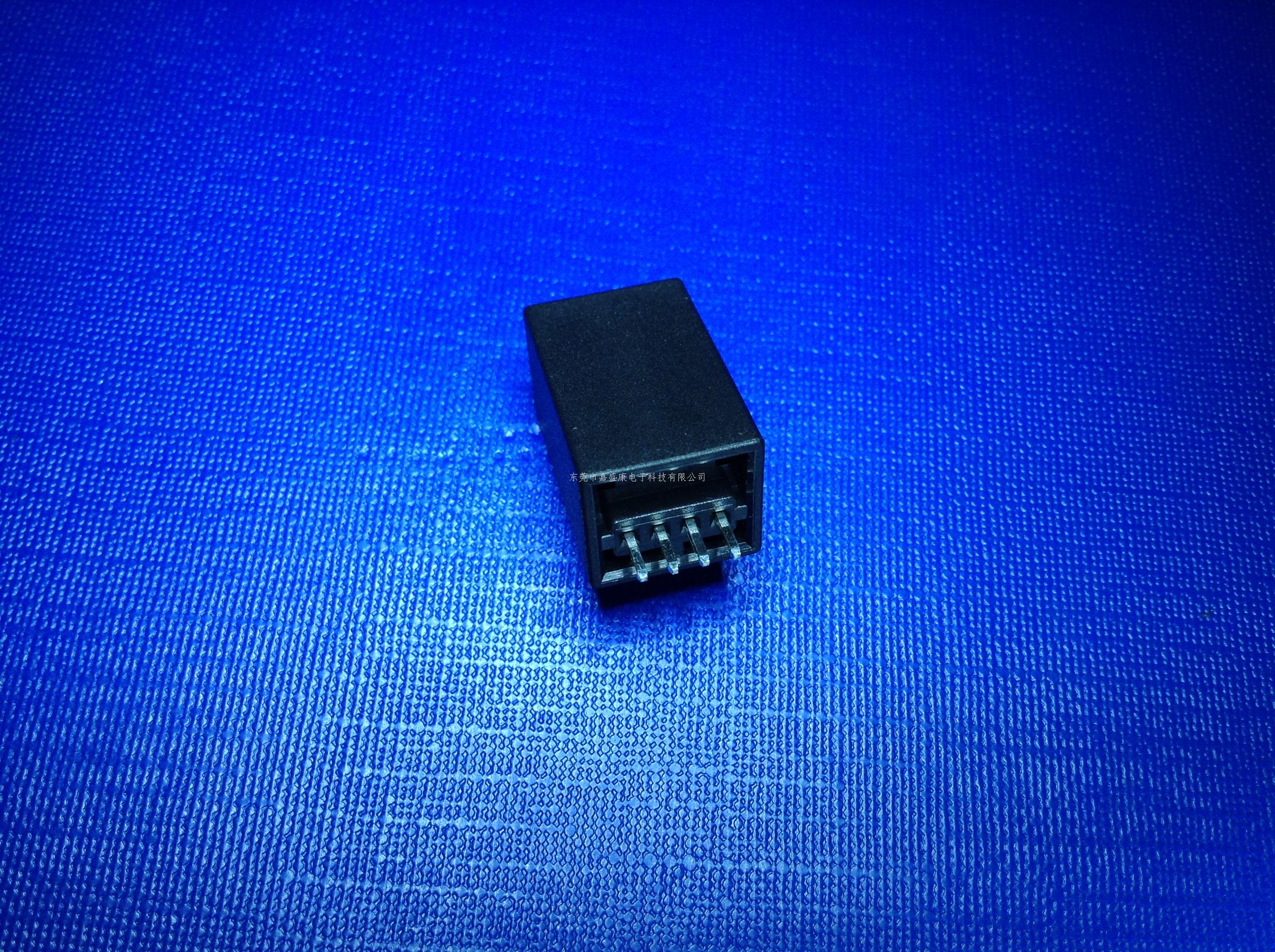 长安CS75-4P直针座：33-...