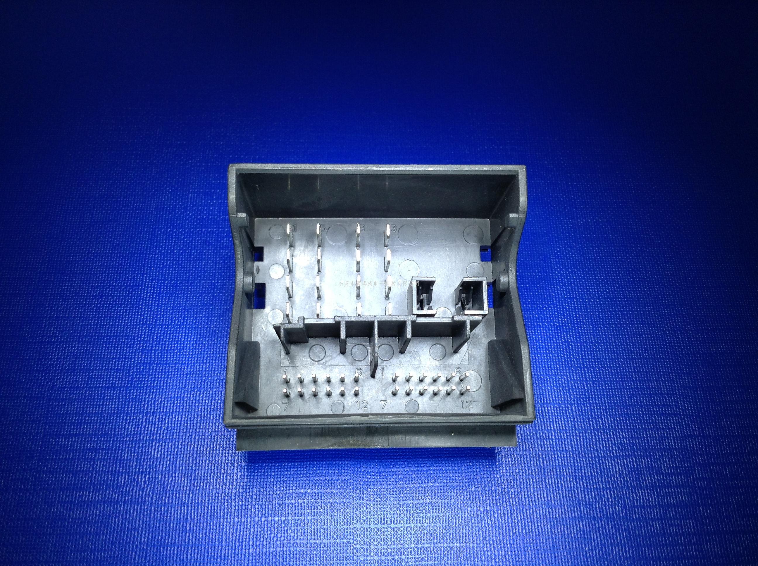 大众40P针座装满针(不装保险)...