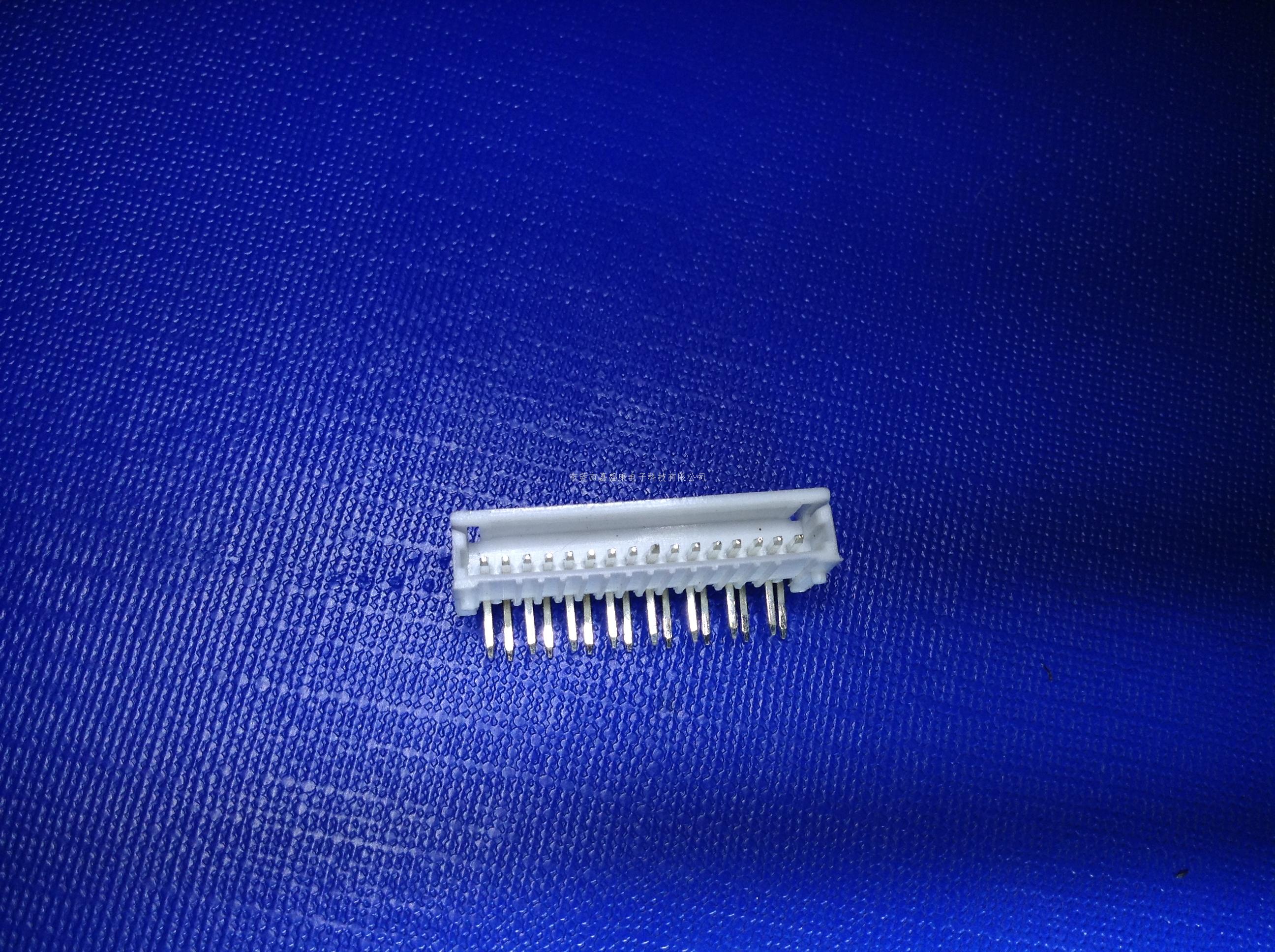 东南V5-16P弯针座：33-1...