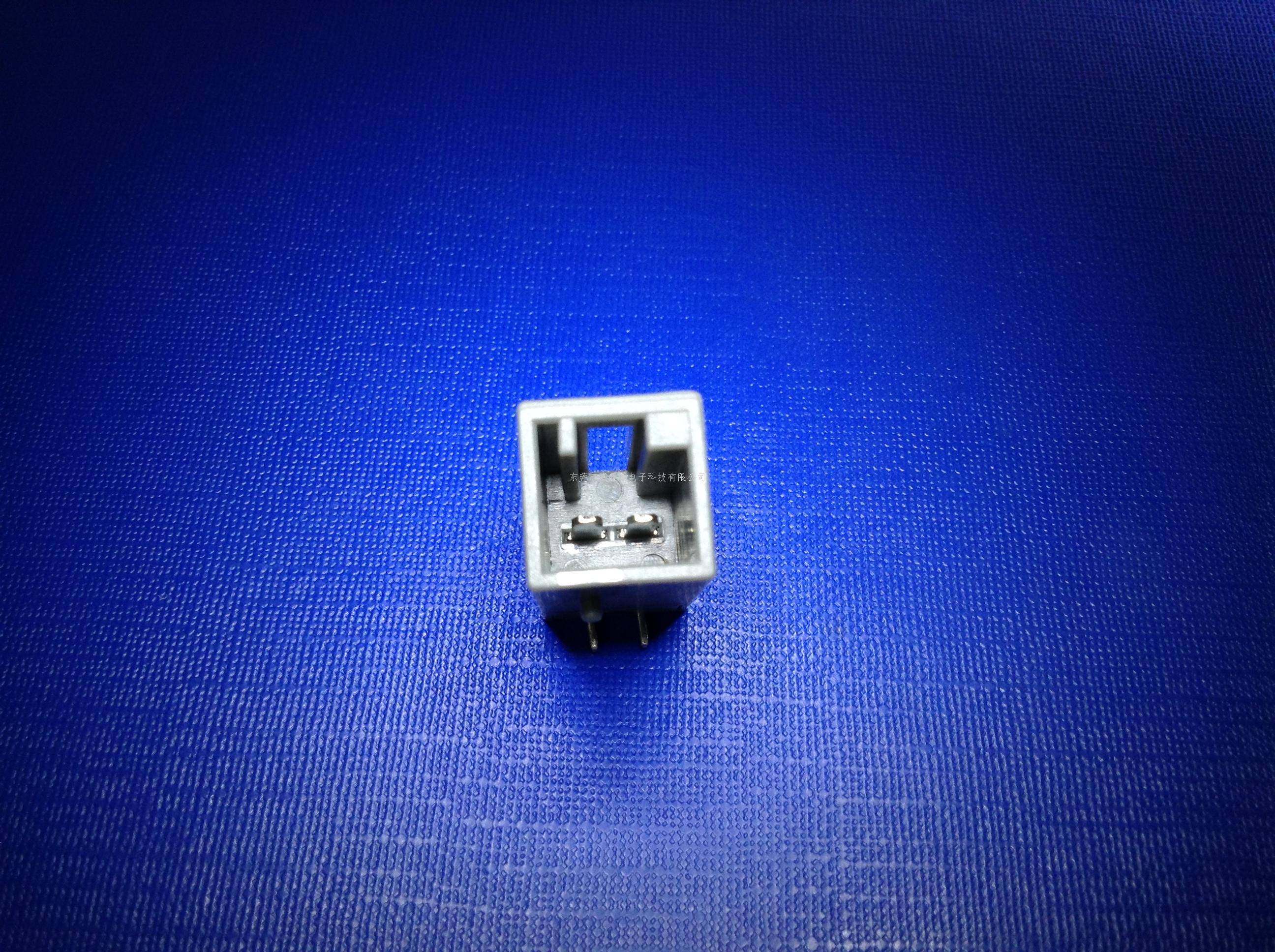 丰田RV4 2P弯针座-C（灰色...