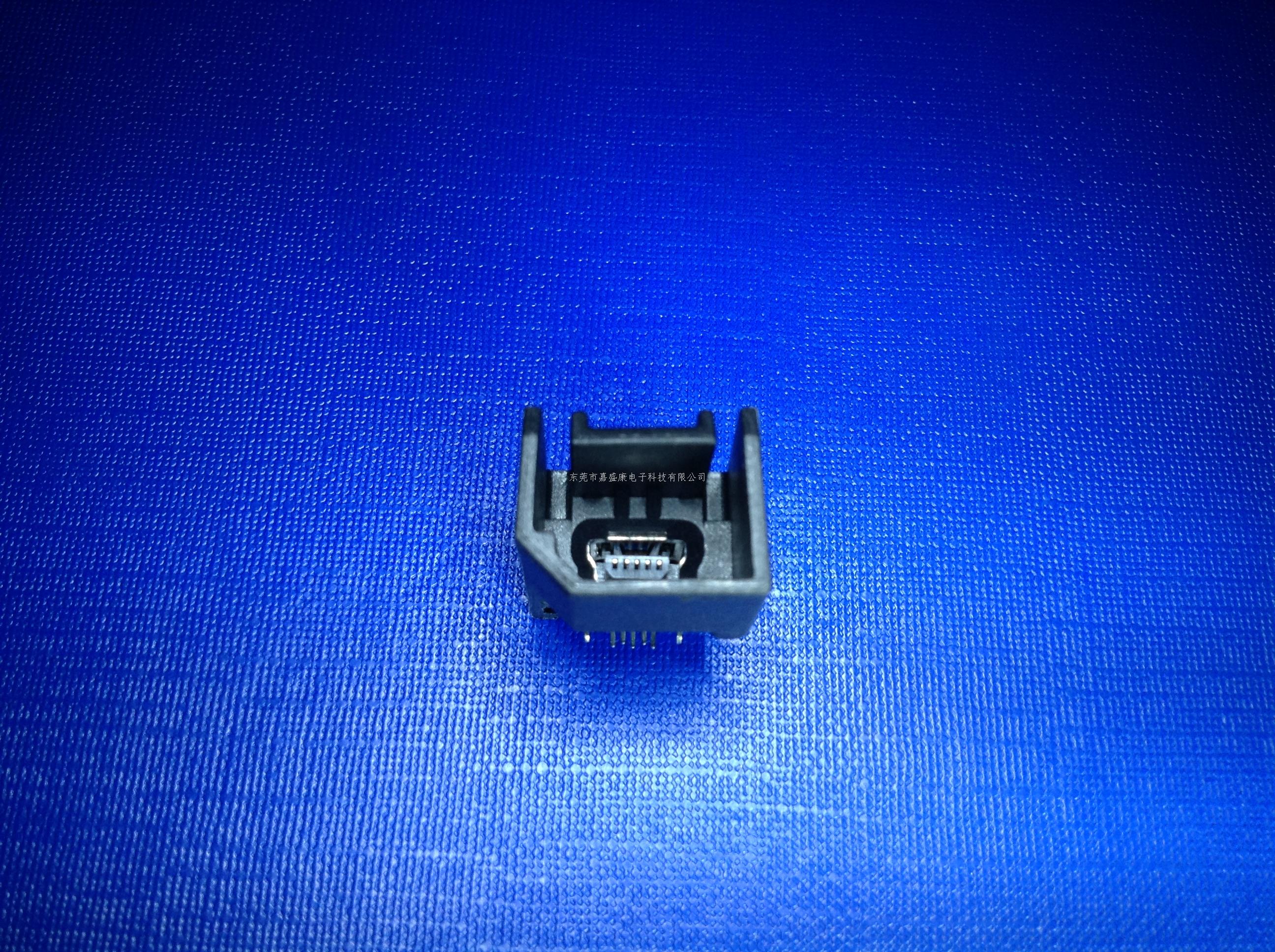 福美来USB弯针座：33-140...