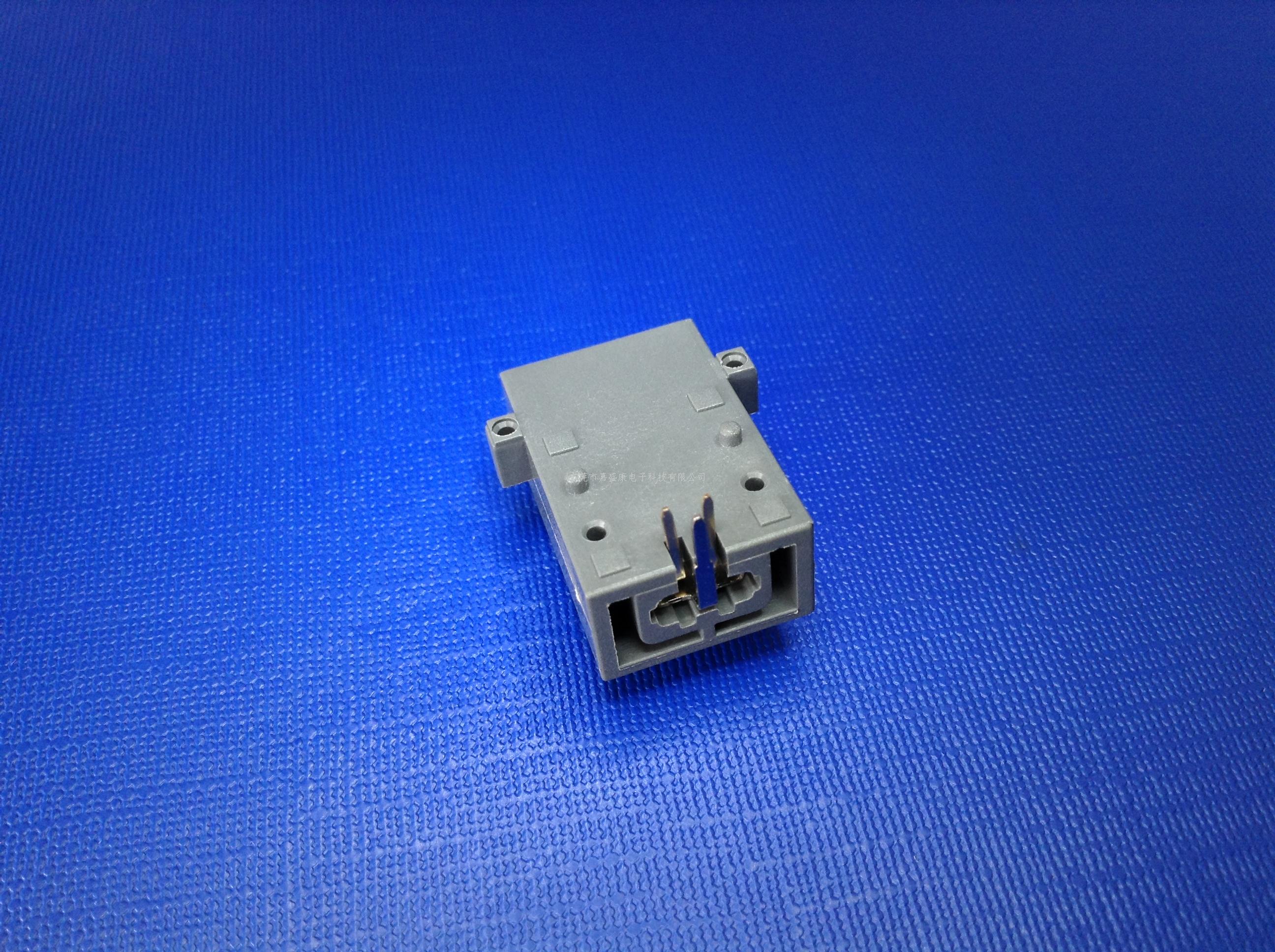 九代雅阁USB 2P弯针座:33...