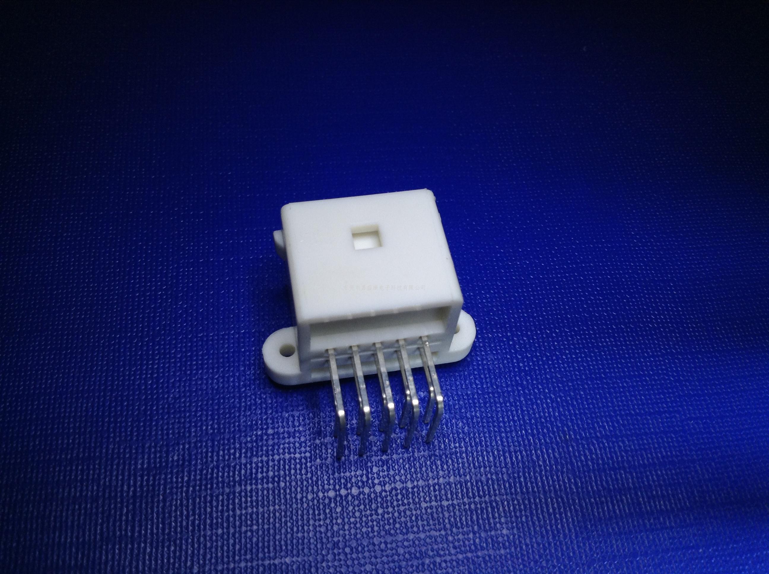 荣威10P弯针座:33-1402...