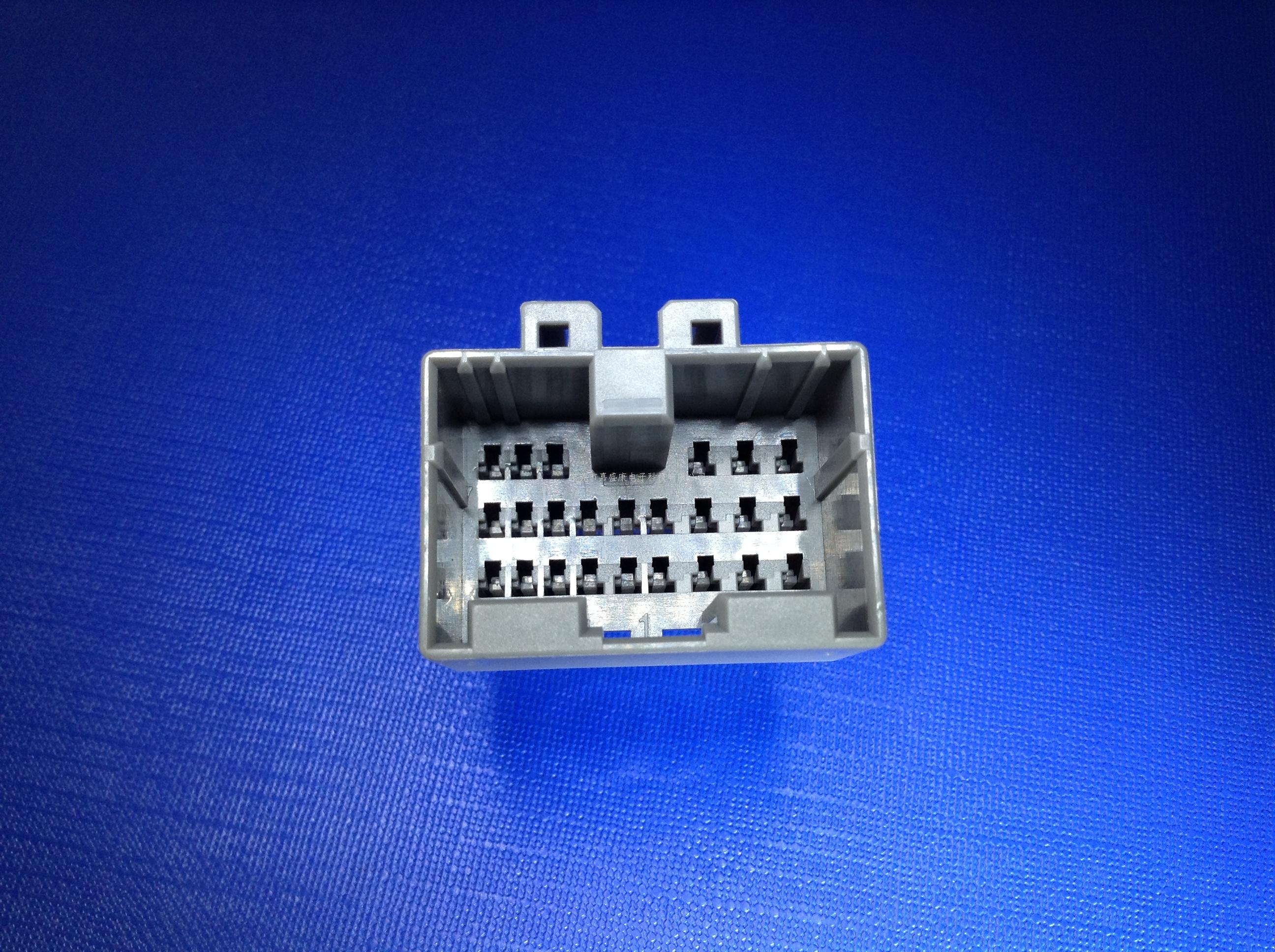 JS 24P母胶壳:22-140...