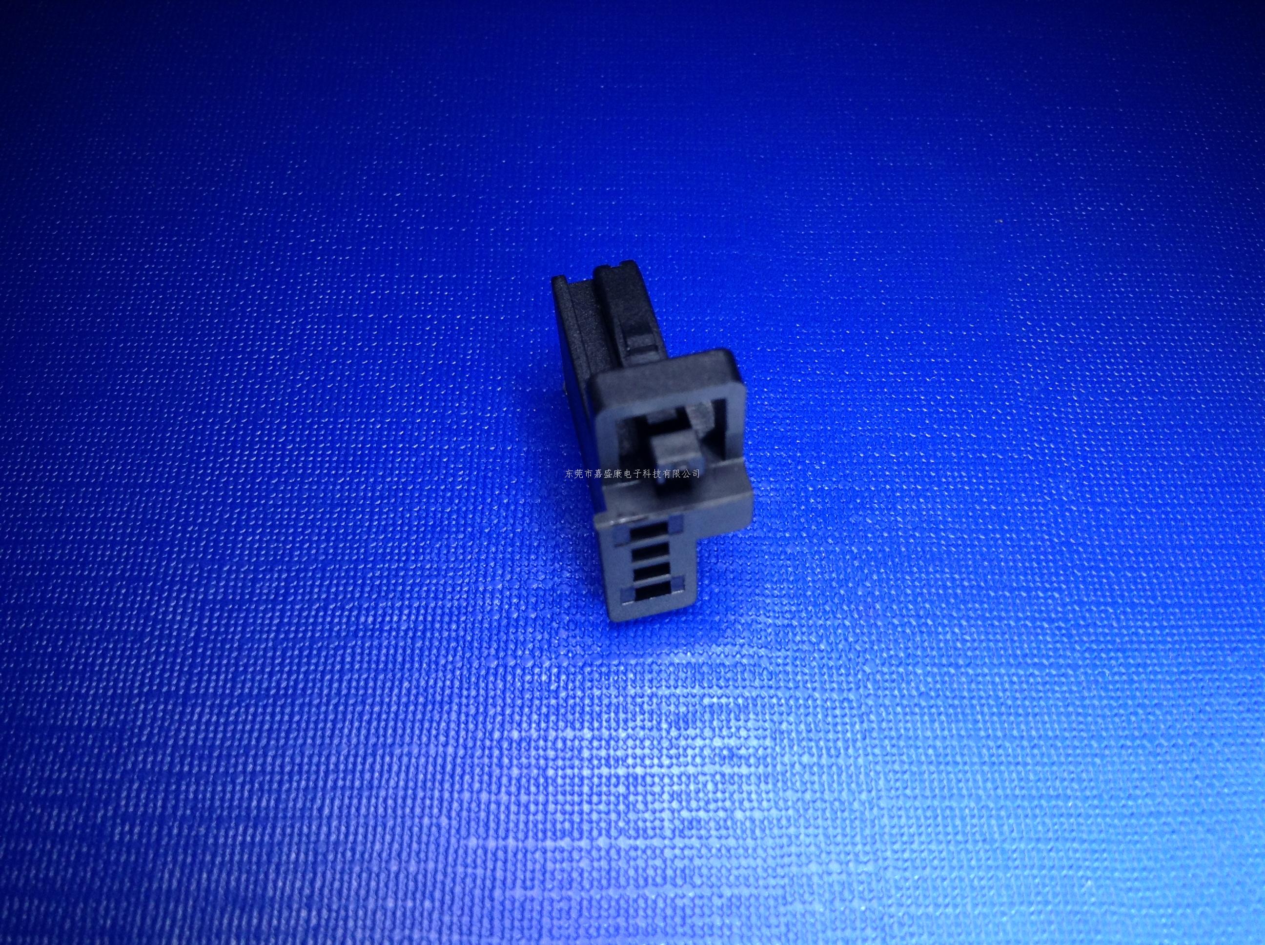 进口世嘉USB-4P公壳：