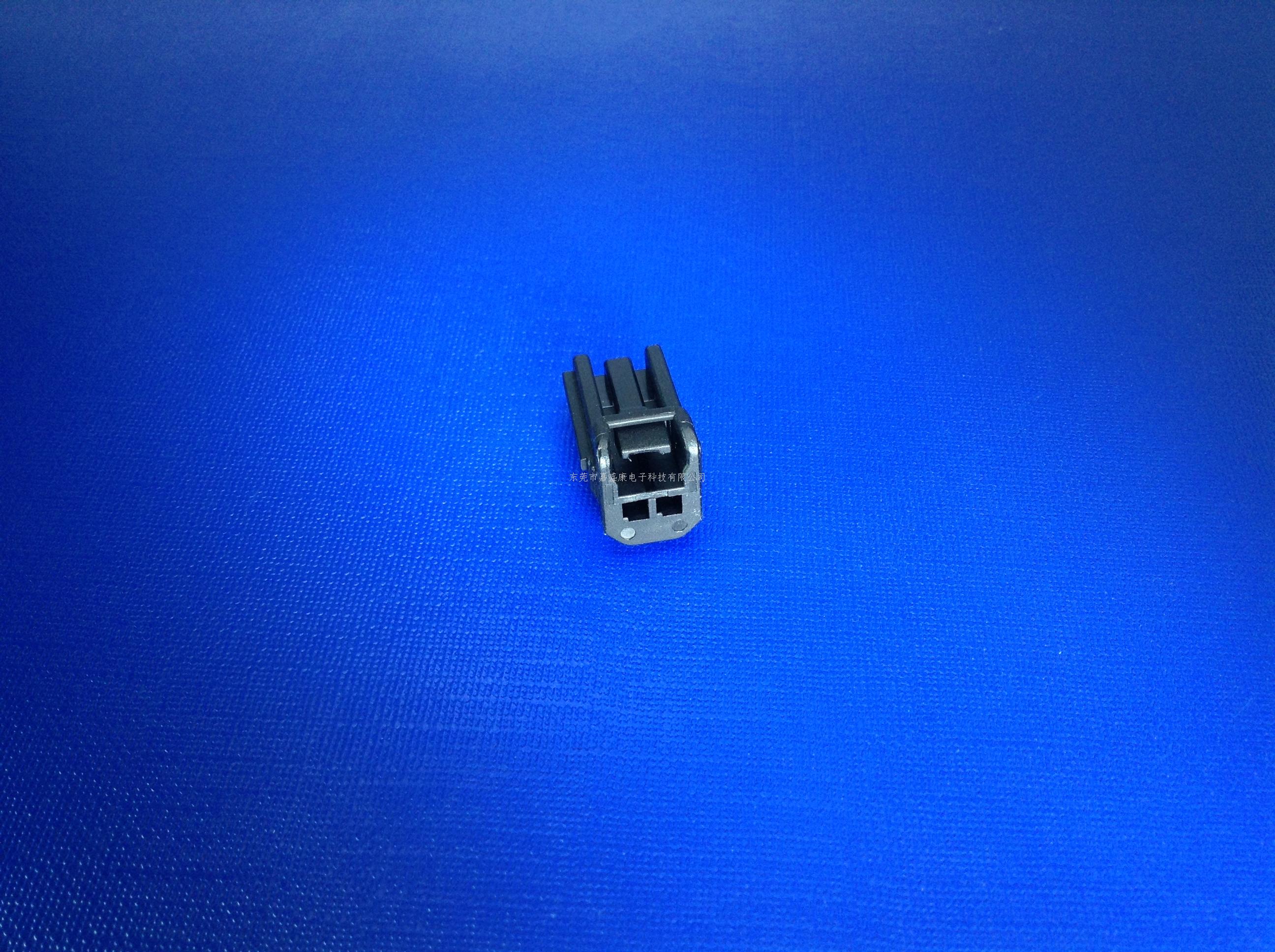 雷克萨斯2P公胶壳:22-140...