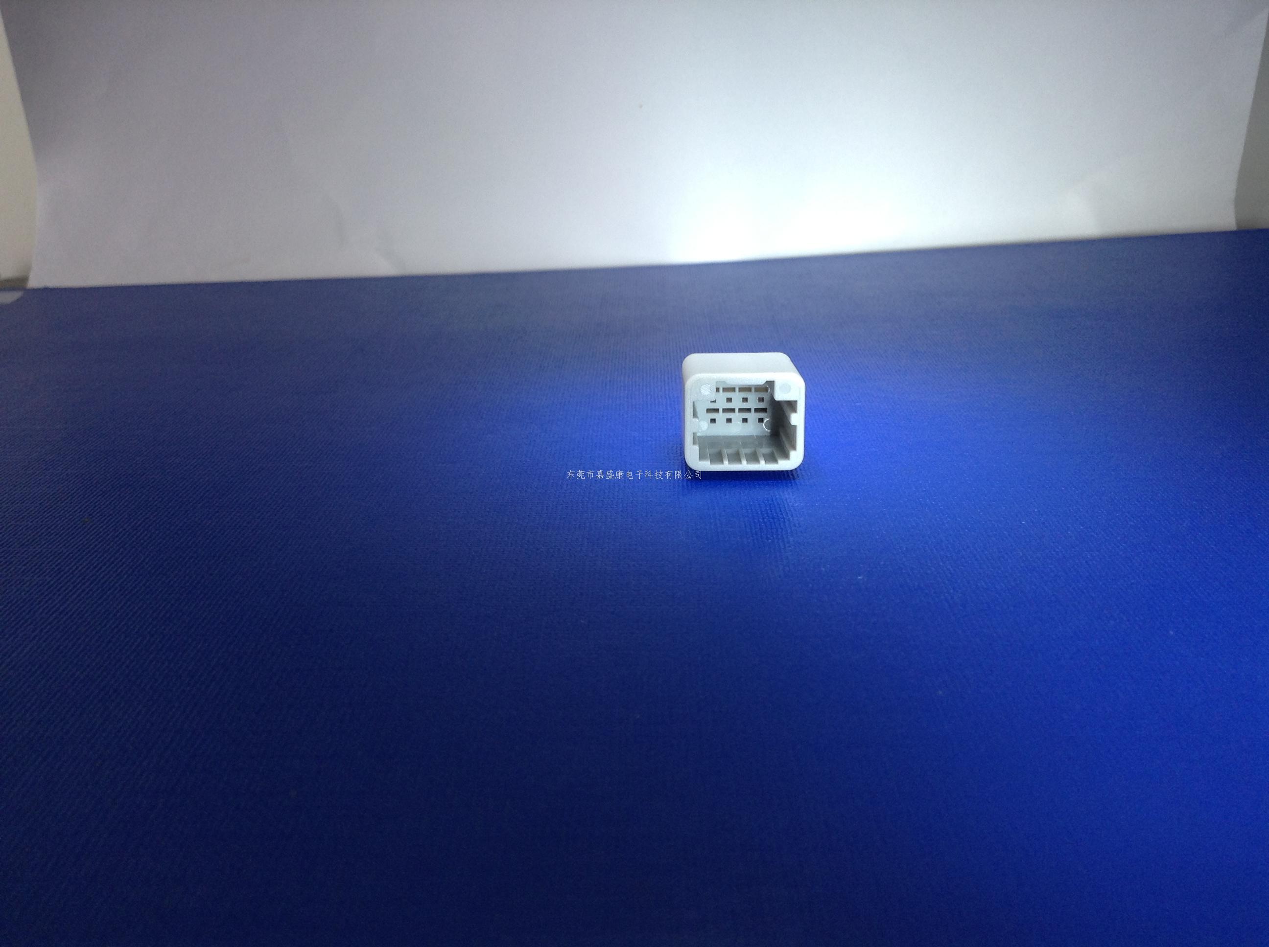 雷诺8P母胶壳:22-1402-...