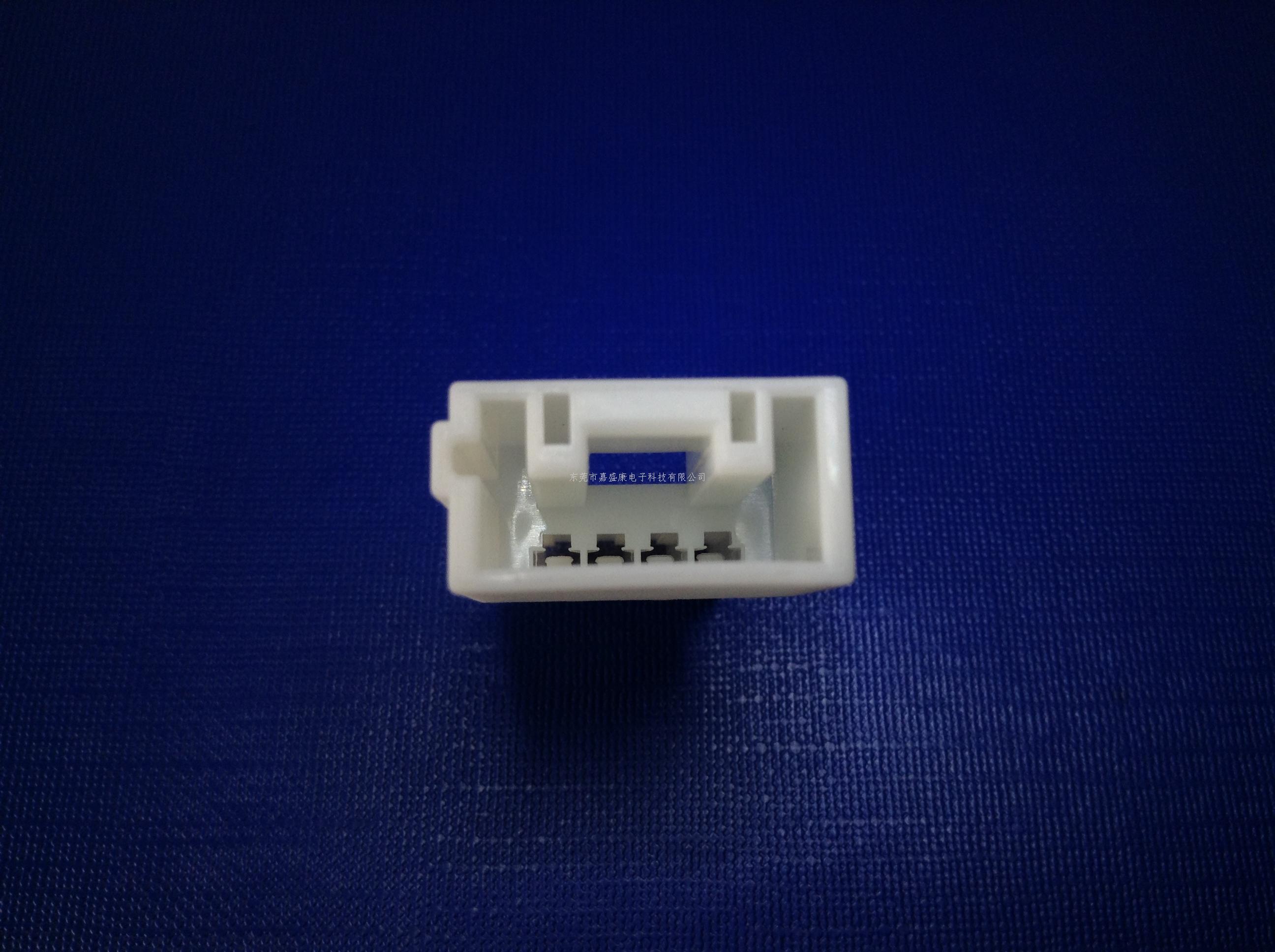 马三4P母胶壳.22-1402-...