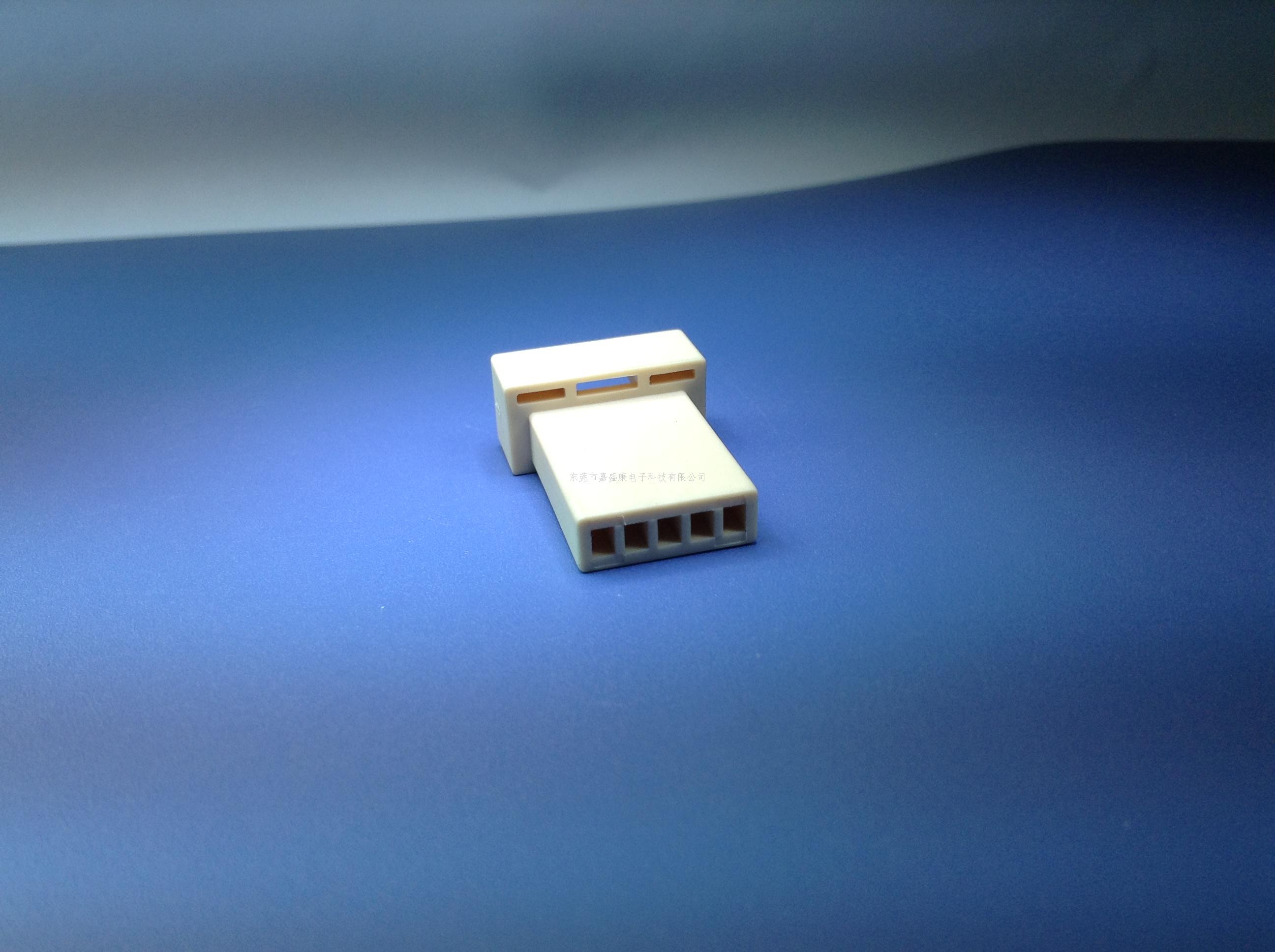 马自达3 5P母胶壳.22-14...