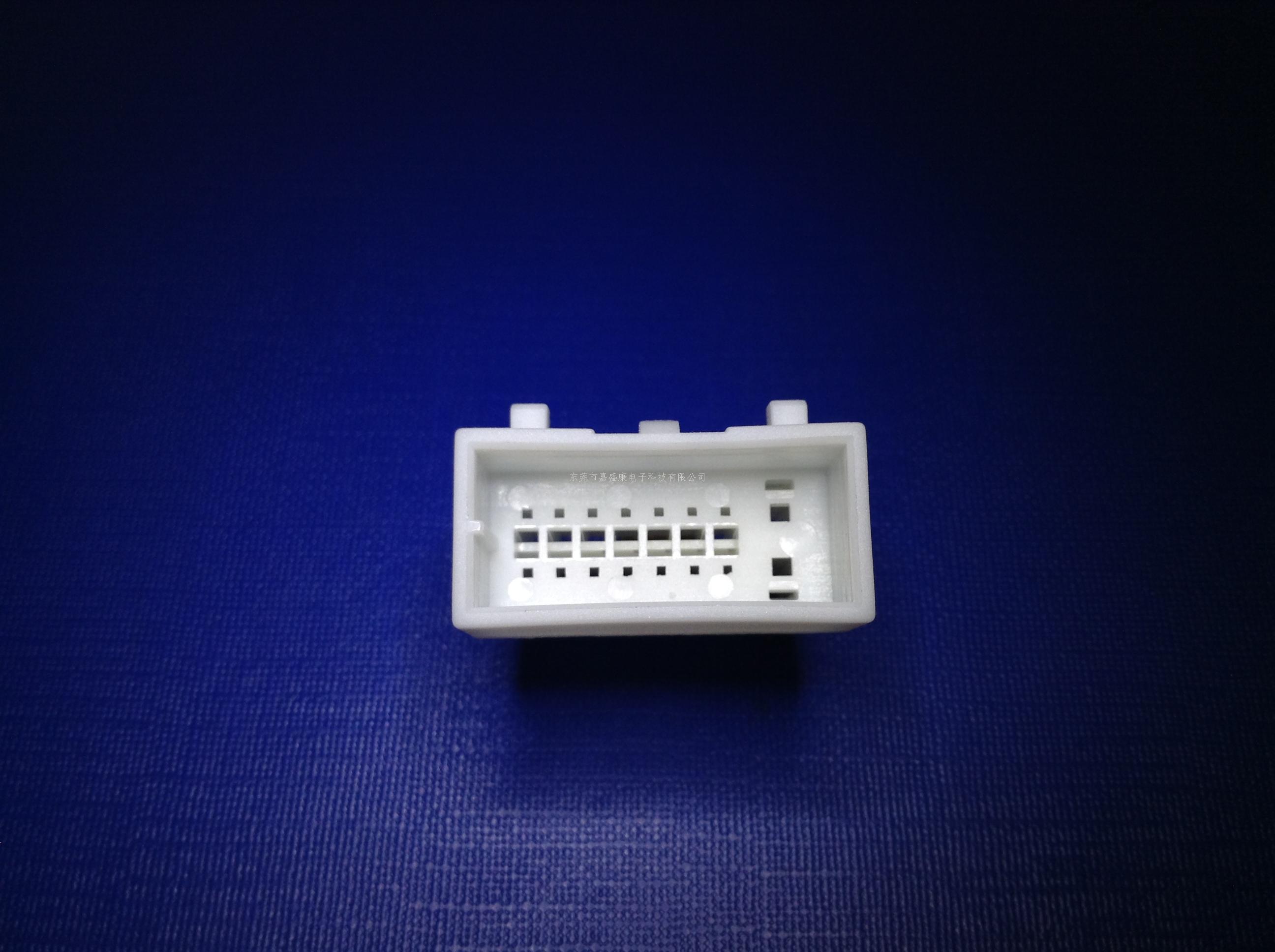 欧蓝德16P母胶壳:22-140...