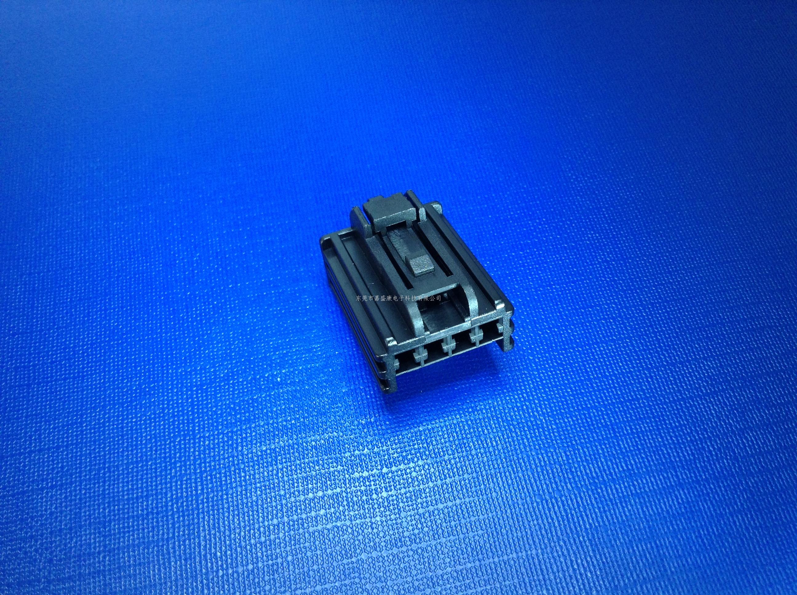 奇骏4P公胶壳:22-1401-...