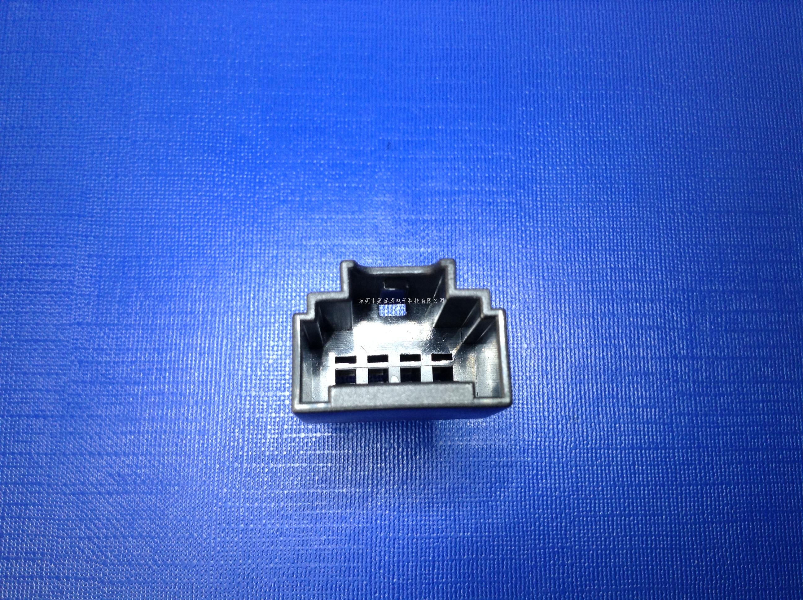 奇骏4P母胶壳.22-1402-...