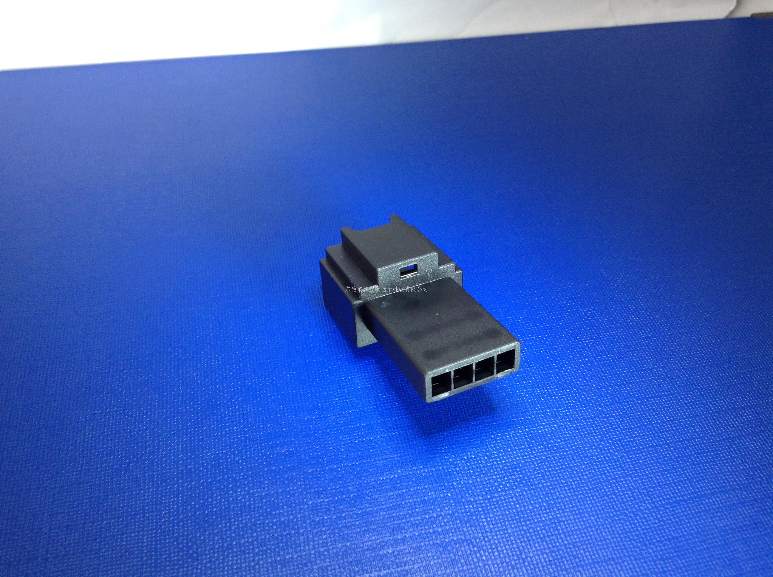 奇骏4P母胶壳.22-1402-...